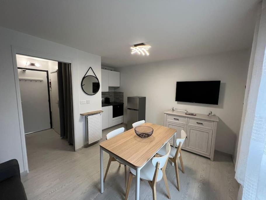 4 Pers, Pied Des Pistes, Wifi, Netflix, Lave-Vaisselle Διαμέρισμα Λε Ντεζ Αλπ Εξωτερικό φωτογραφία